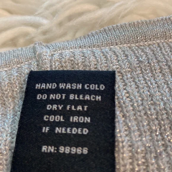 Midnight Velvet Cardigan size XL excellent condition length 37” color silver - Picture 8 of 12